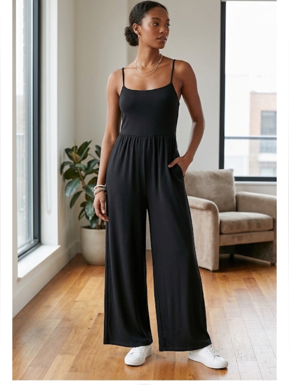 Urban Outfitters Black Spaghetti Strap Wide-Leg Jumpsuit‎ sz L